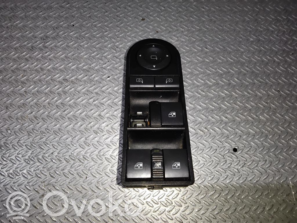 Electric window control switch   03459416