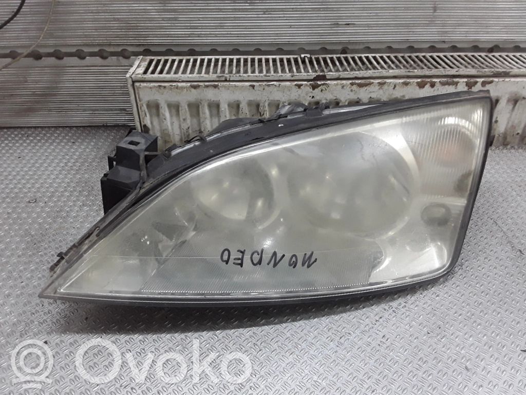 Ford Mondeo Mk III Faro/fanale