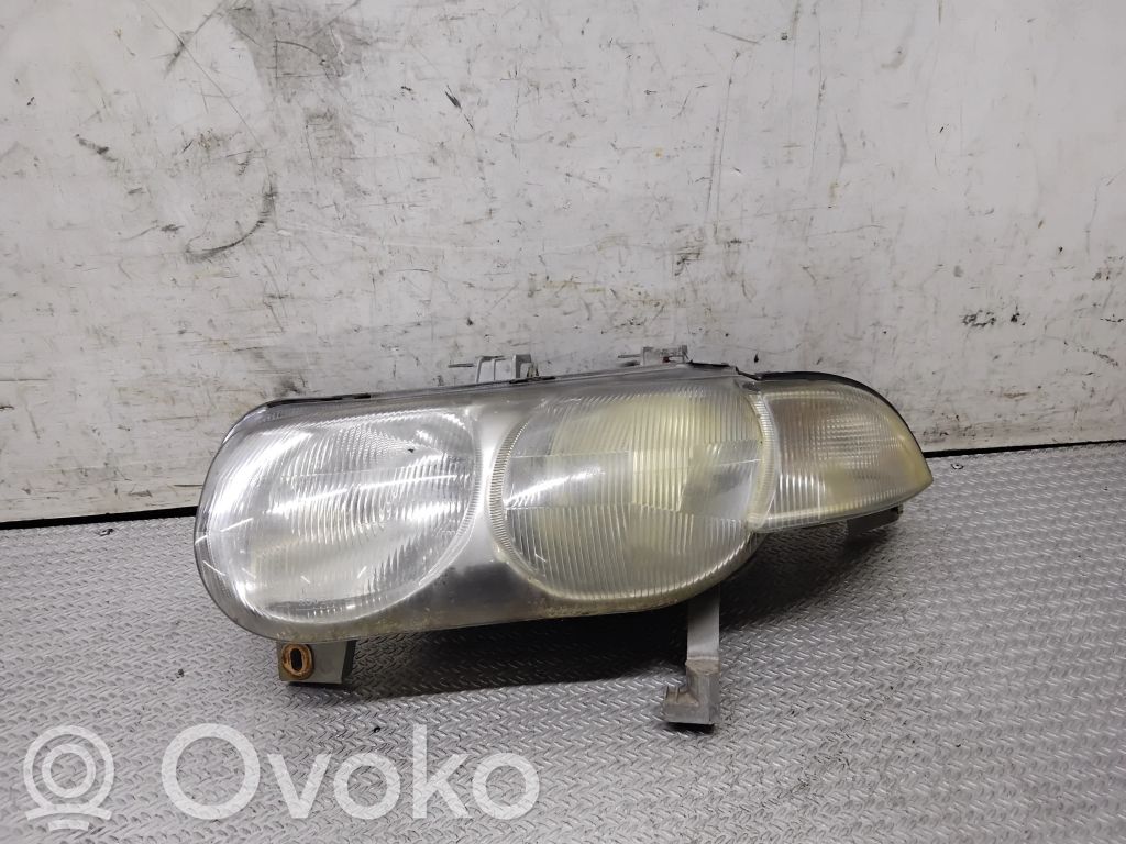 Phare frontale   40230748