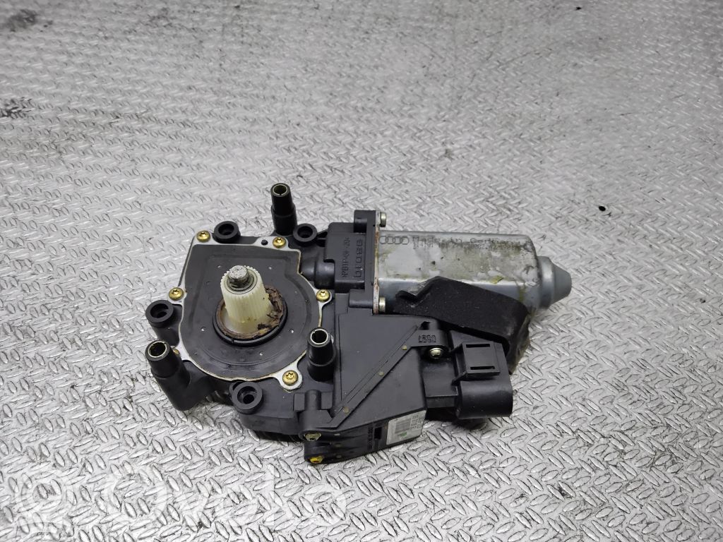 Front door window regulator motor   4A0959802D
