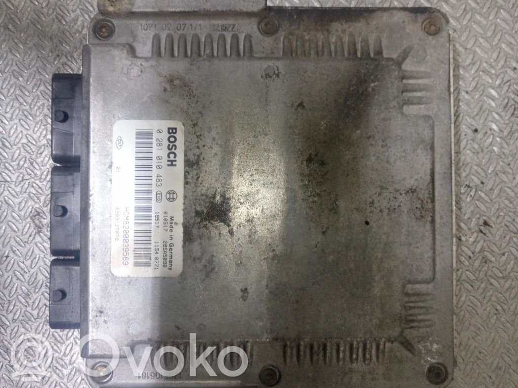 Unidad de control/módulo del motor   0281010483