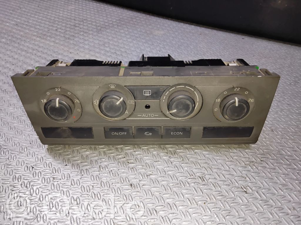 Unidad de control climatización   4F1820043F,5HB00883430
