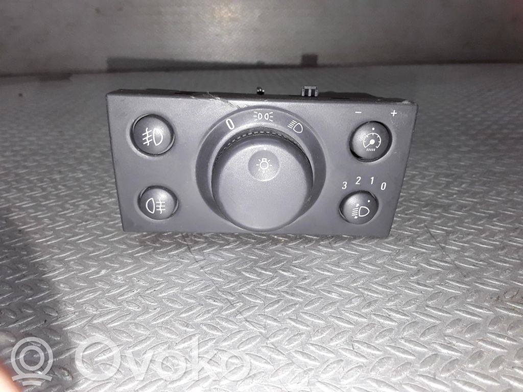 Light switch   13230797CB