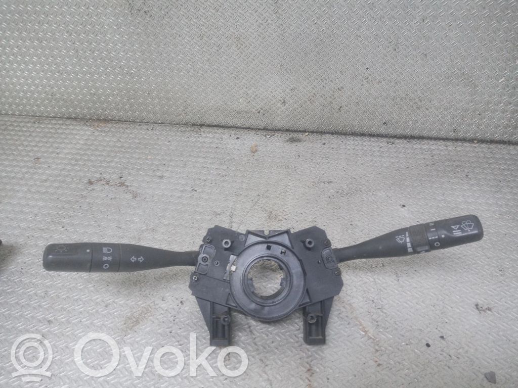 Land Rover Freelander Wiper turn signal indicator stalk/switch 