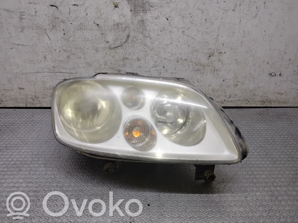 Volkswagen Touran I Faro/fanale 
