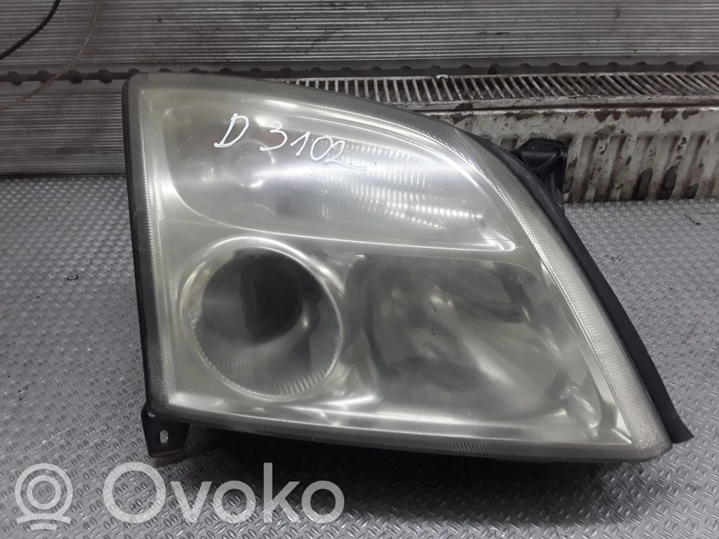 Opel Vectra C Priekšējais lukturis 