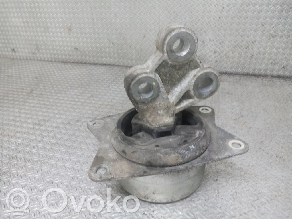 Gearbox mount   V046400503
