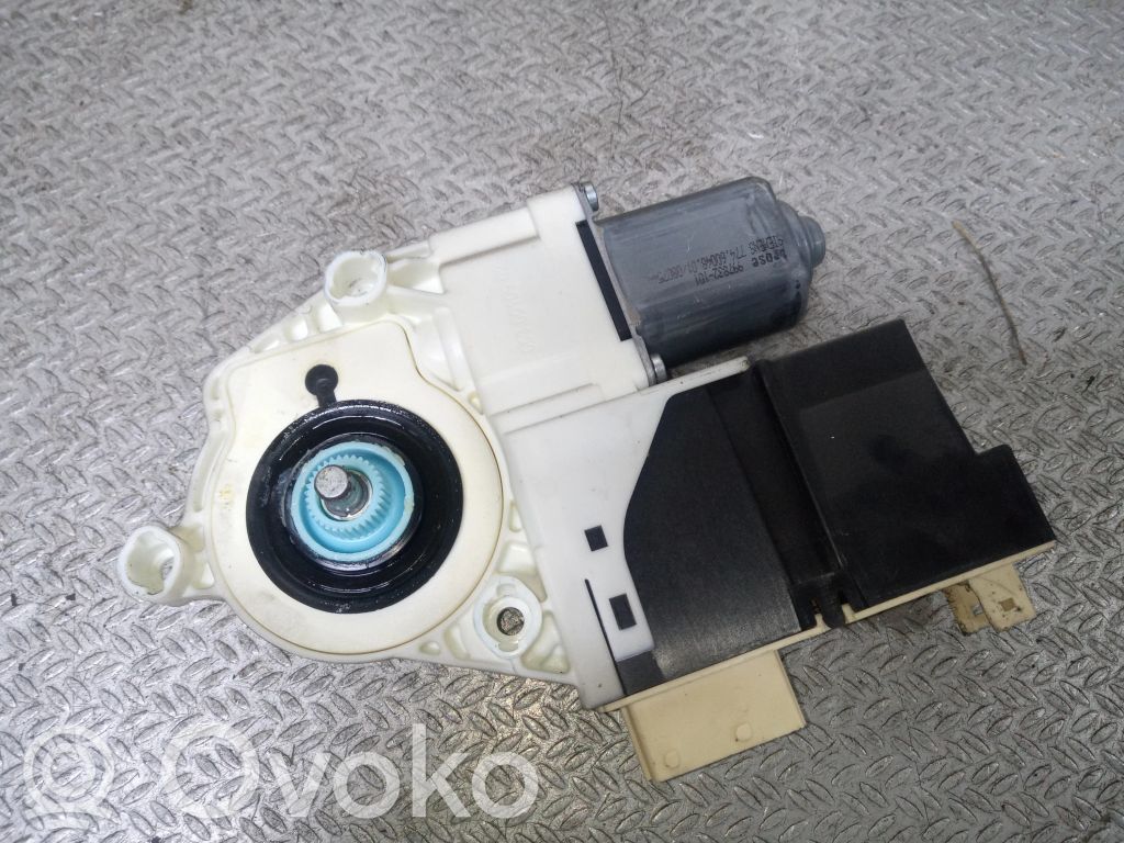 Peugeot 307 Silnik regulatora szyby drzwi przednich 