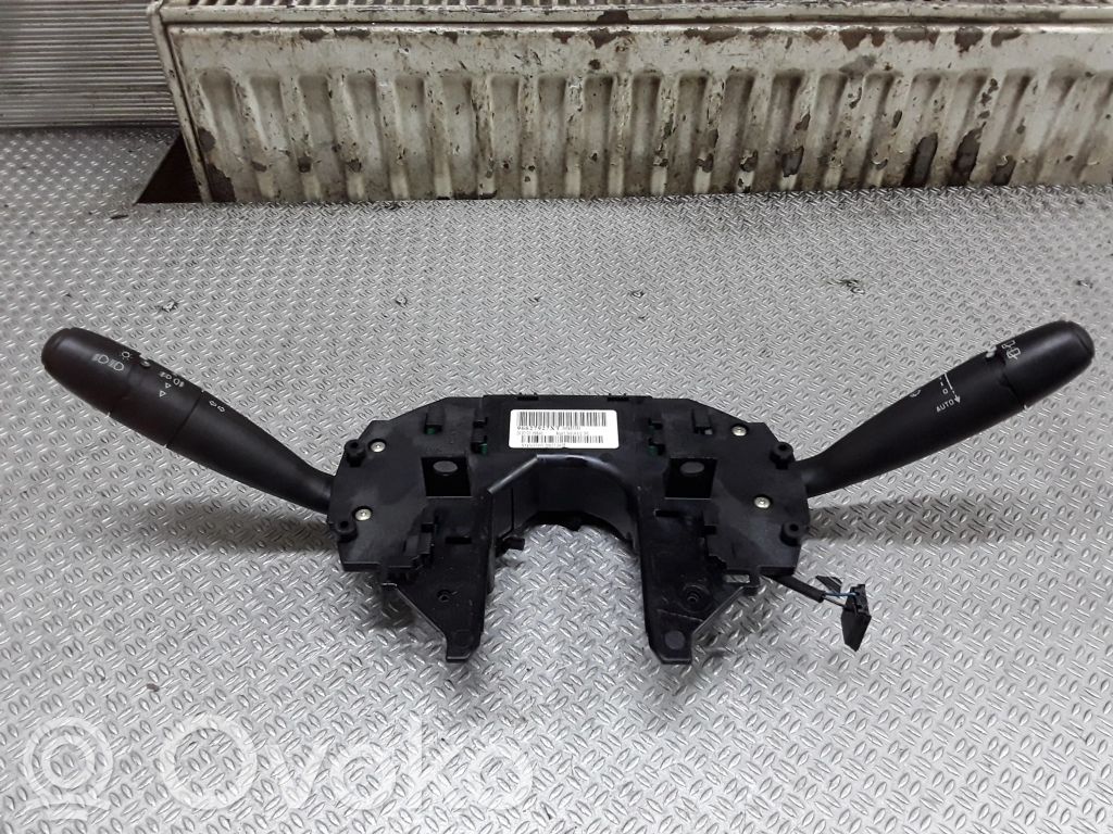 Citroen C4 I Wiper turn signal indicator stalk/switch 