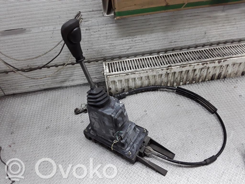 Selector caja de cambios   8200230597