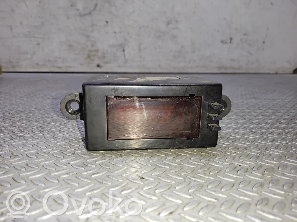 KIA Sorento Clock 