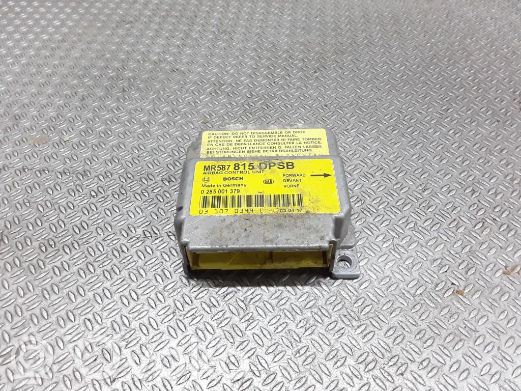 Module de contrôle airbag   MR587815DPSB,0285001379