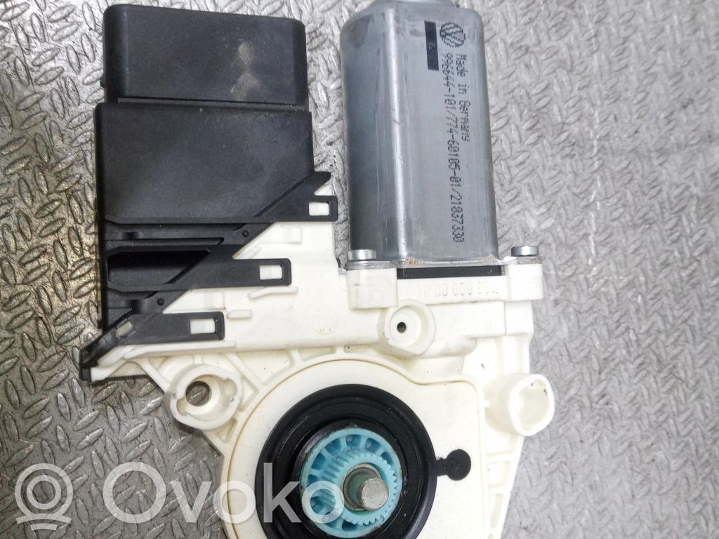Skoda Octavia Mk2 (1Z) Silniczek podnoszenia szyby drzwi tylnych 