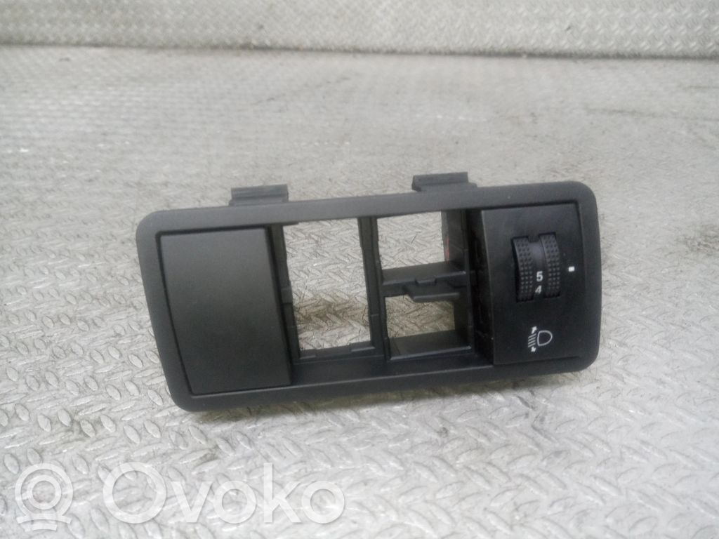 KIA Venga Interruptor de control de altura del faro delantero 