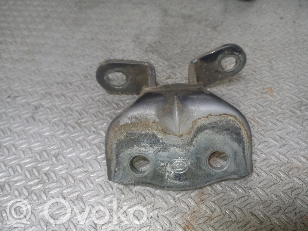 KIA Venga Bisagra inferior puerta delantera 