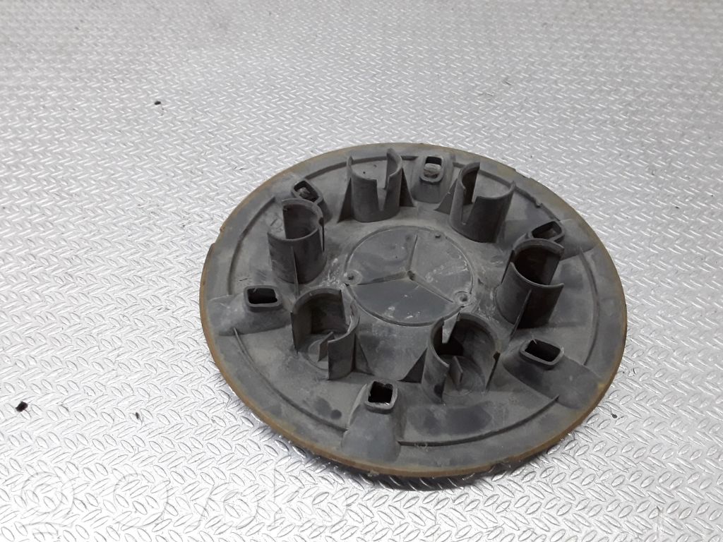 Tapacubos original de rueda   A9064010025