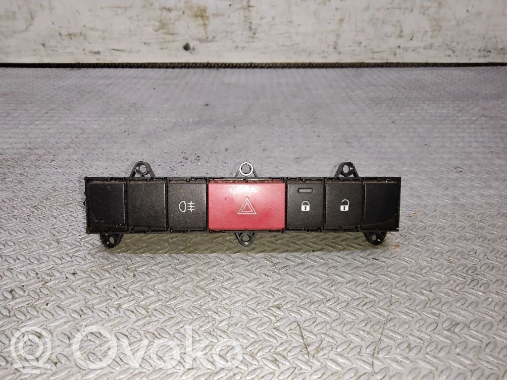 Hazard light switch   7355331160