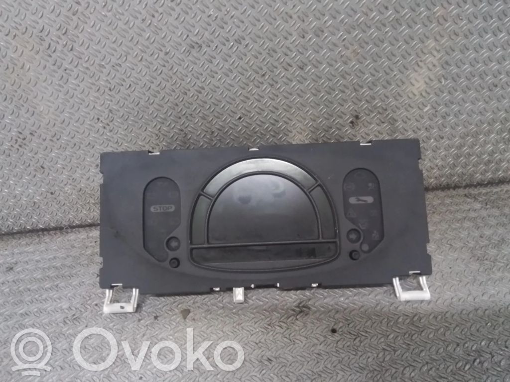 Renault Modus Speedometer (instrument cluster) 