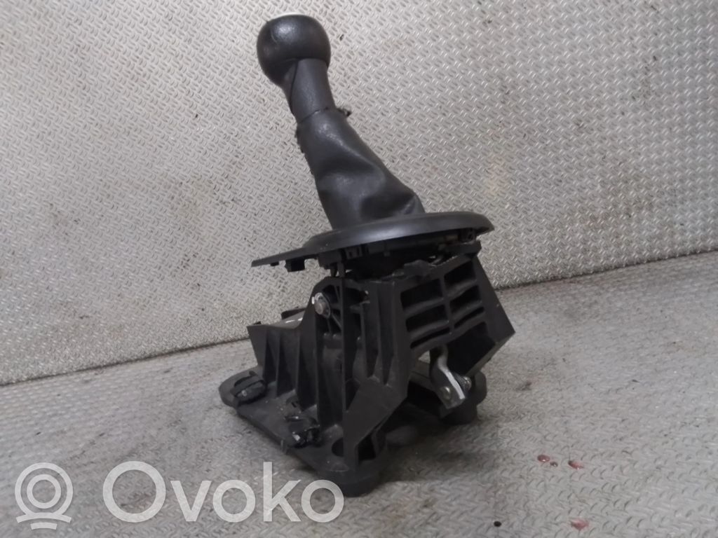 Citroen C4 I Selector caja de cambios 