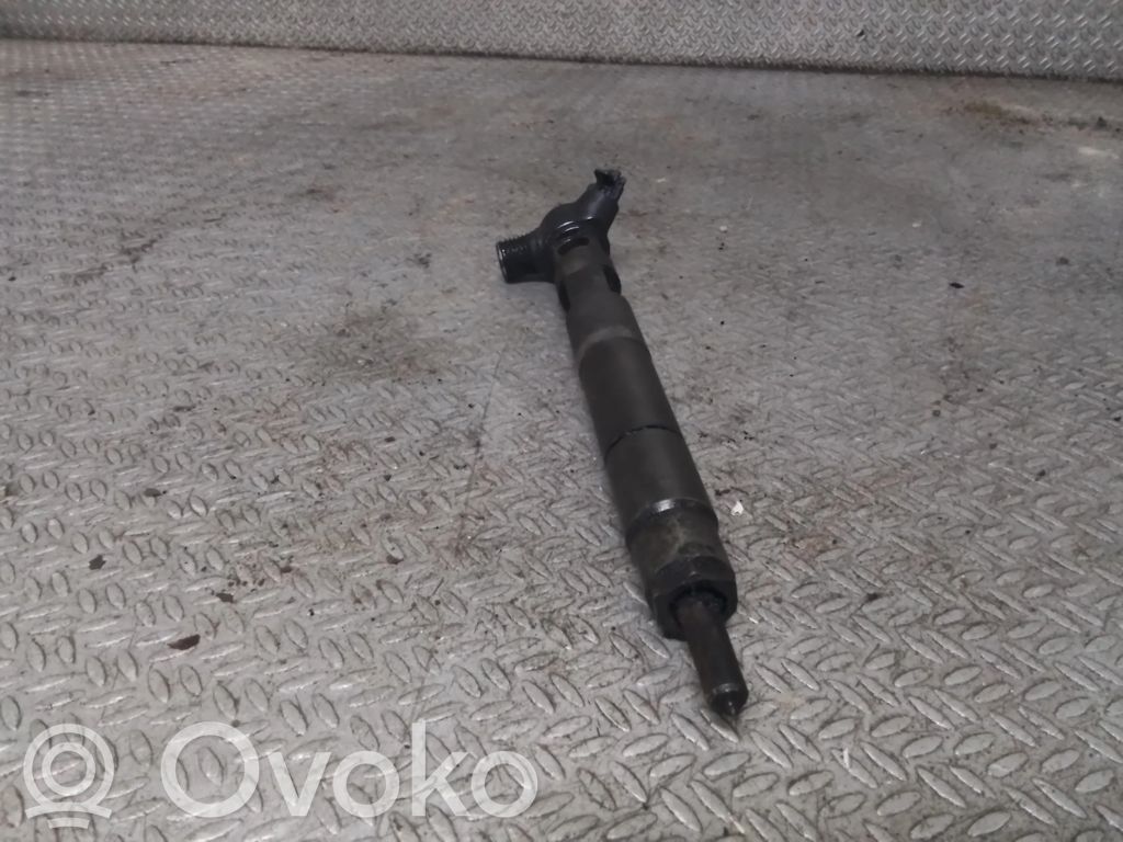 Mercedes-Benz Sprinter W906 Inyector de combustible 