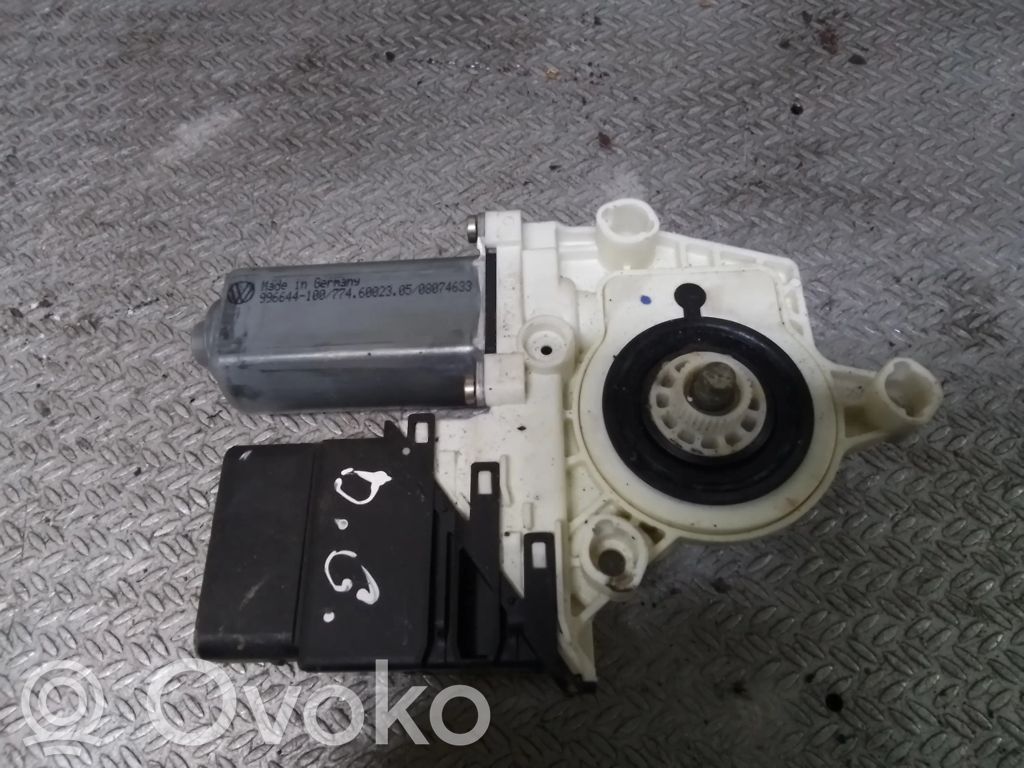 Skoda Octavia Mk2 (1Z) Motorino alzacristalli della portiera posteriore 