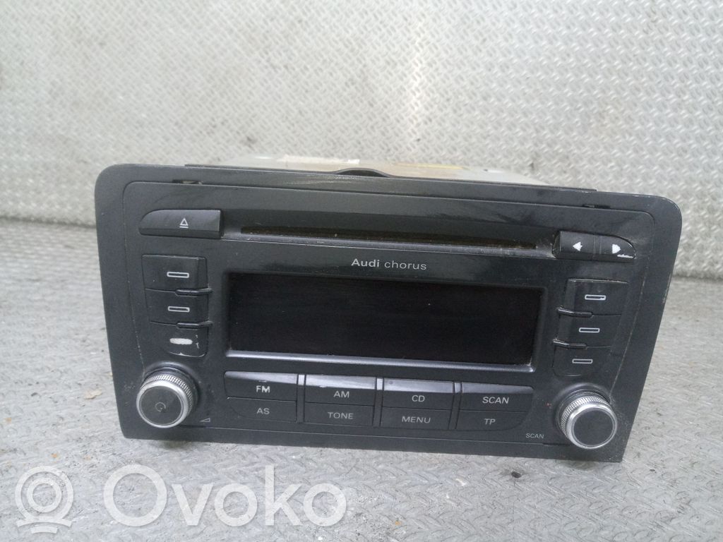 Audi A3 S3 A3 Sportback 8P Radio/CD/DVD/GPS head unit 