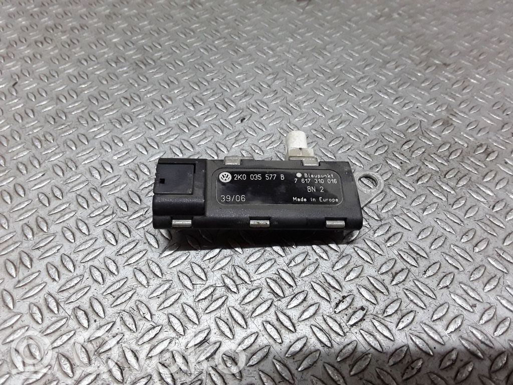 Volkswagen Caddy Antenos stiprintuvas 