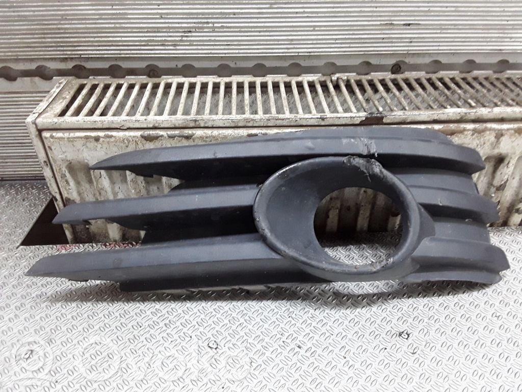 Opel Vectra C Front fog light trim/grill 