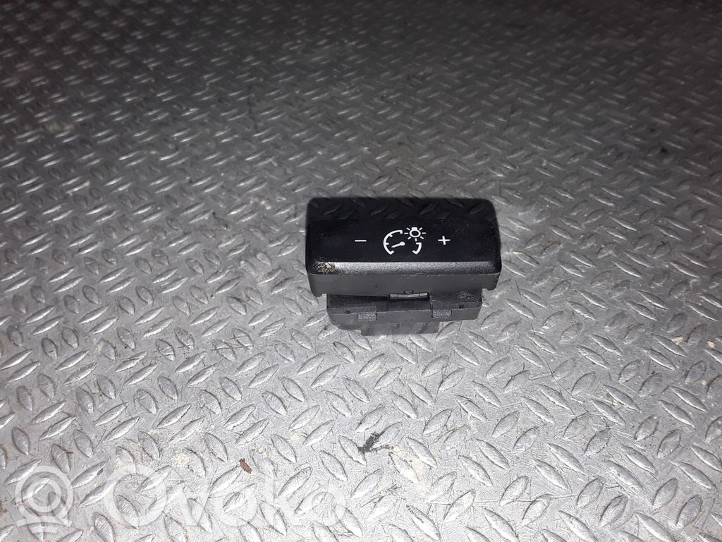 Interruptor de iluminación interior   561941557A