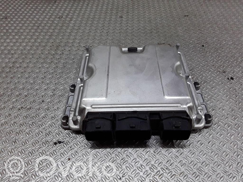 Variklio valdymo blokas   9657157080,0281011780
