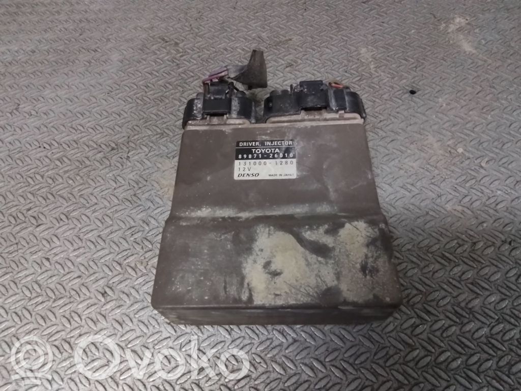 Toyota Avensis Verso Fuel injection control unit/module 