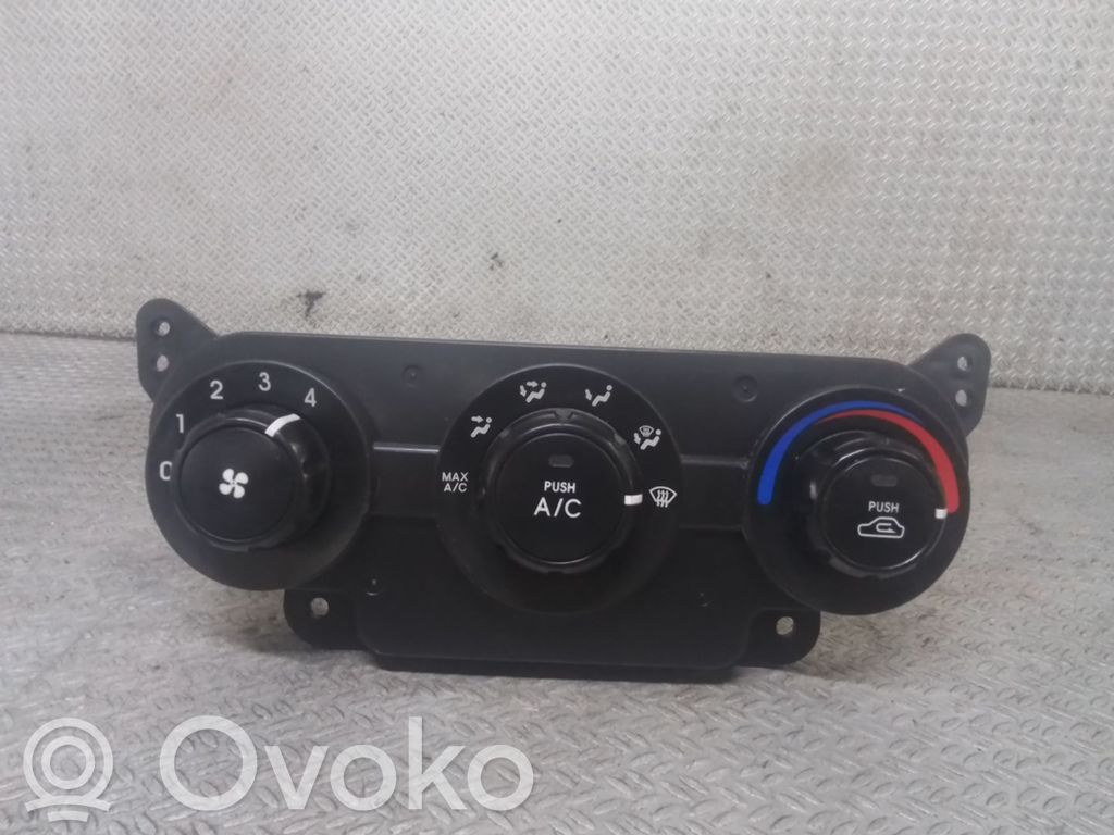 KIA Cerato Climate control unit 