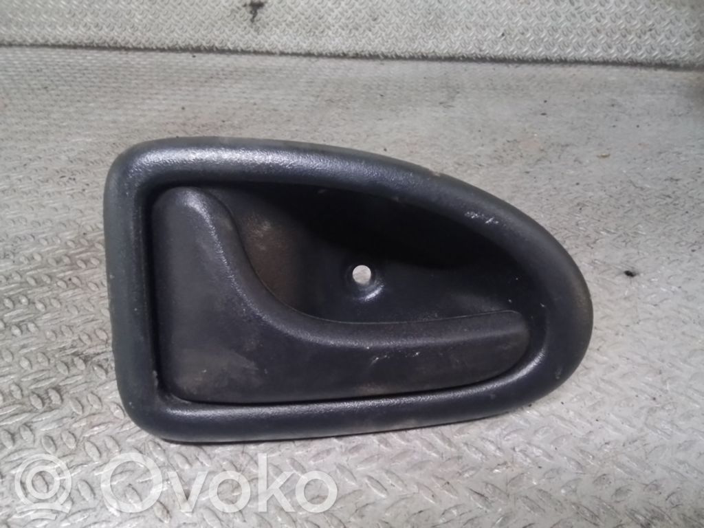 Renault Thalia I Front door interior handle 