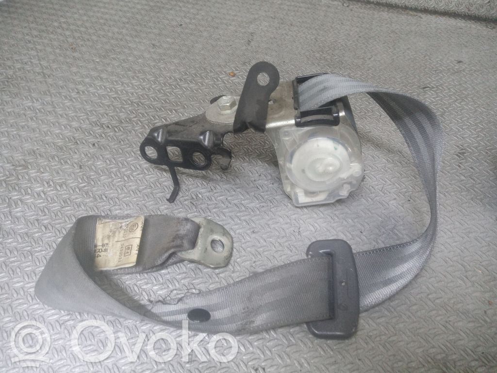 Cinturón trasero   7L7250,889105