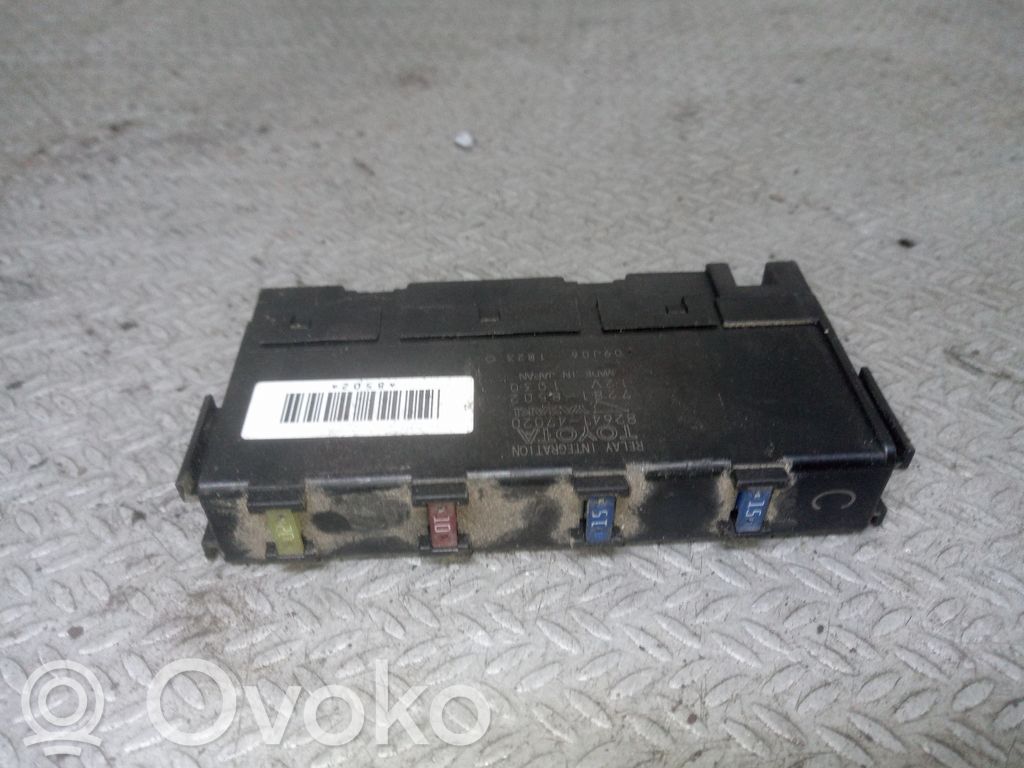 Toyota Prius (XW20) Ramka / Moduł bezpieczników 