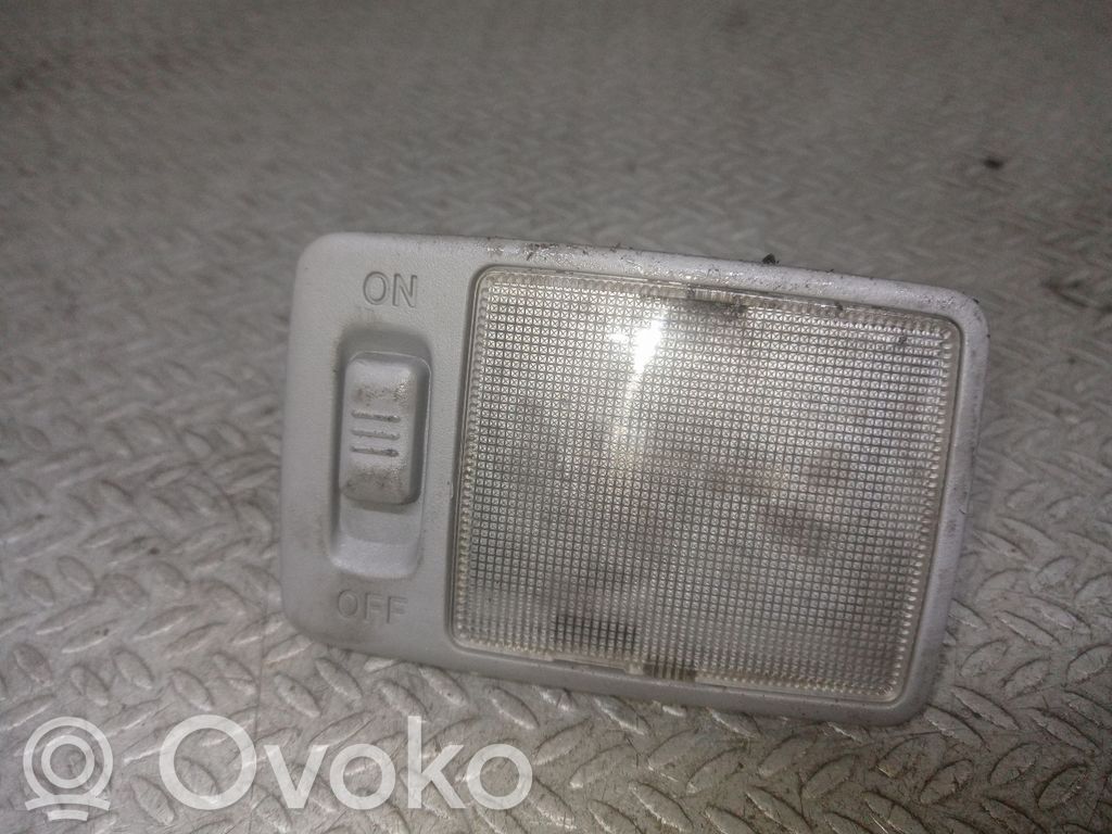 Luz del asiento trasero