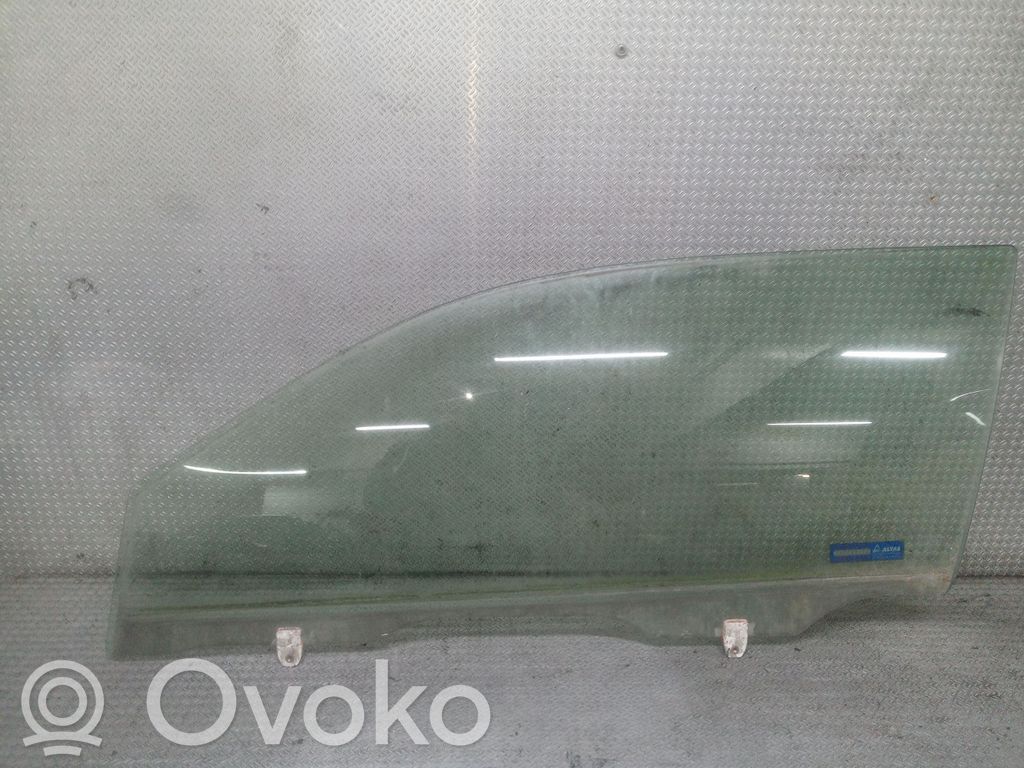 Etuoven ikkunalasi, coupe