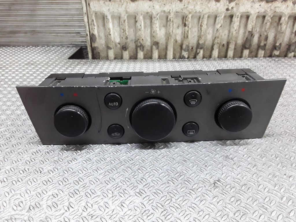 Opel Vectra C Climate control unit 