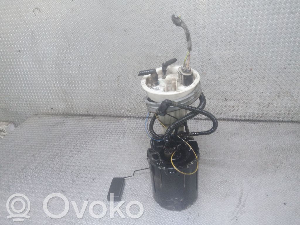 Bomba interna de combustible   8E0919050AC,220212002009