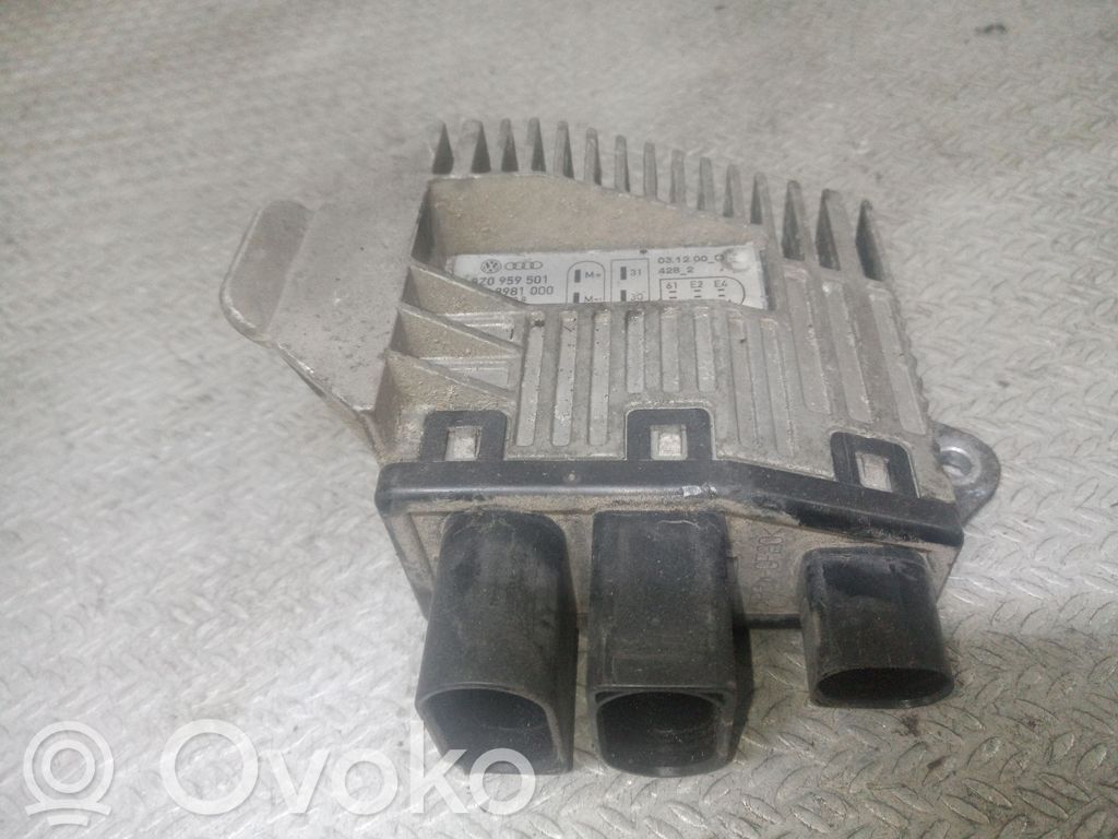 Audi A2 Relais de ventilateur de liquide de refroidissement 