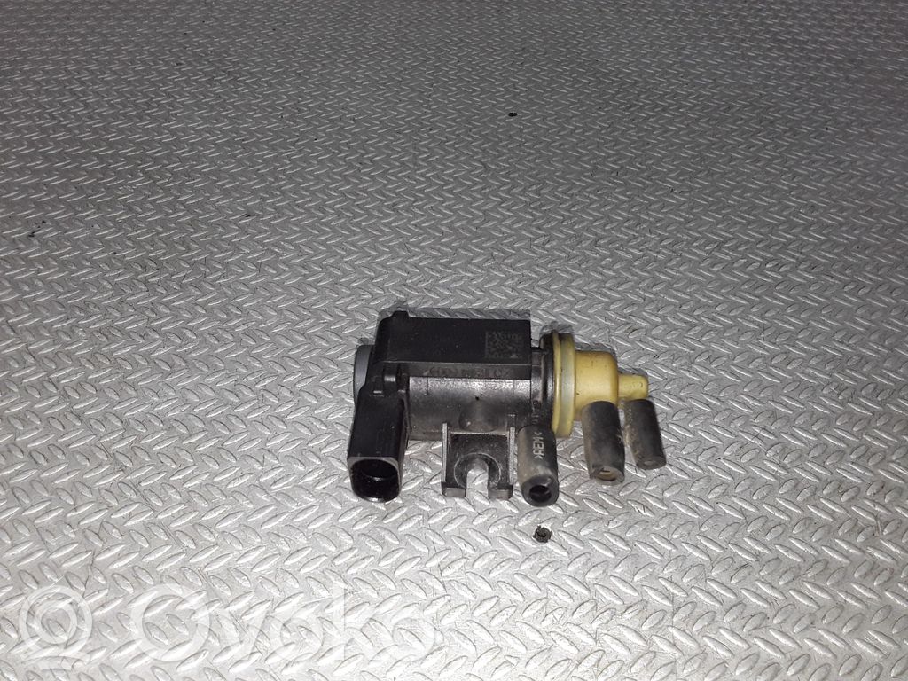 Electroválvula del turbo   1K0906627B