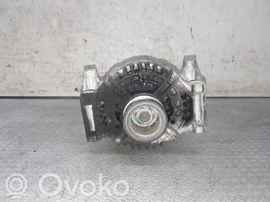 Alternator   LRA02241