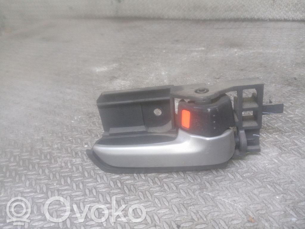 Suzuki Alto Manecilla interna puerta trasera 
