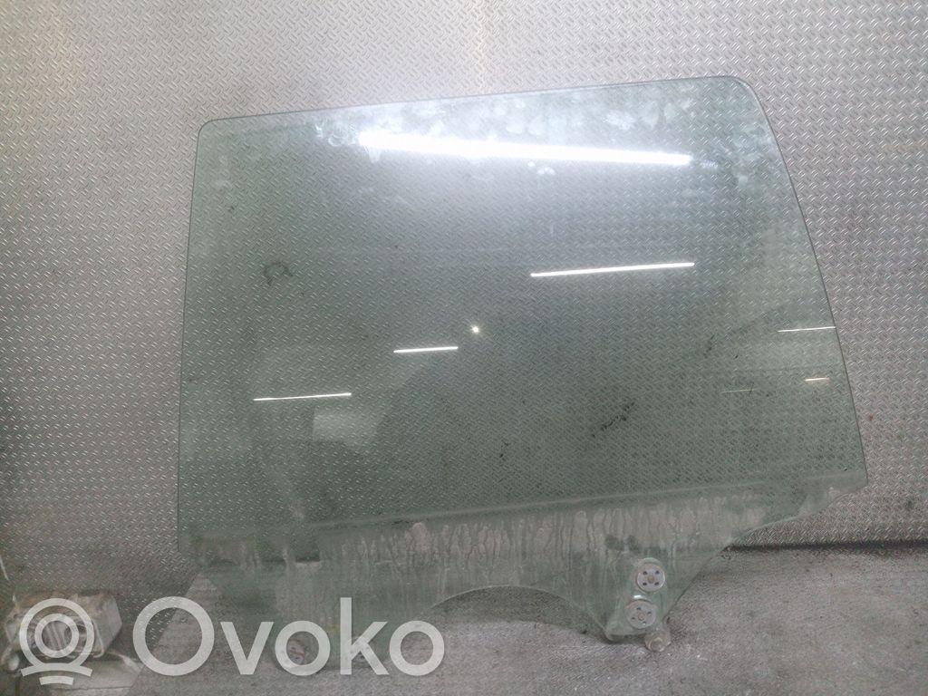 Takaoven ikkunalasi