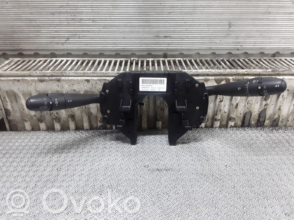 Citroen C4 I Wiper turn signal indicator stalk/switch 