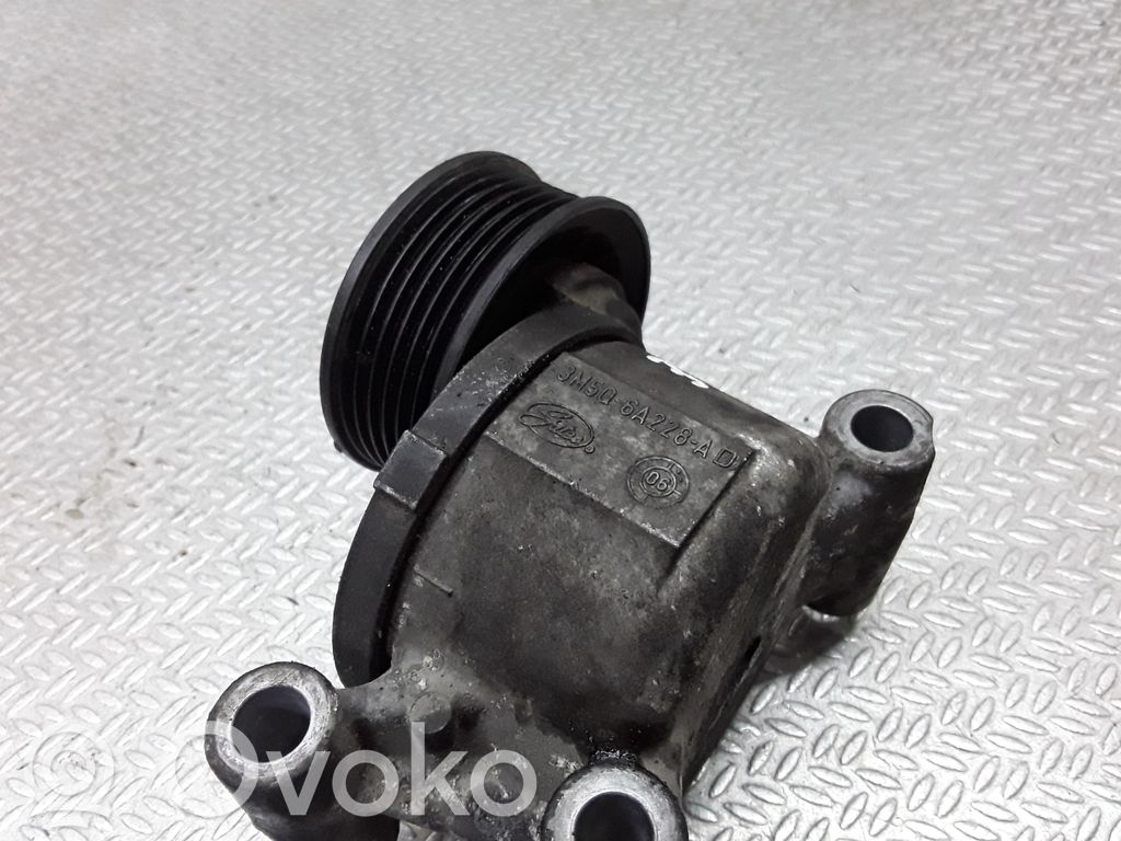 Tensor de correa del alternador   3M5Q6A228AD