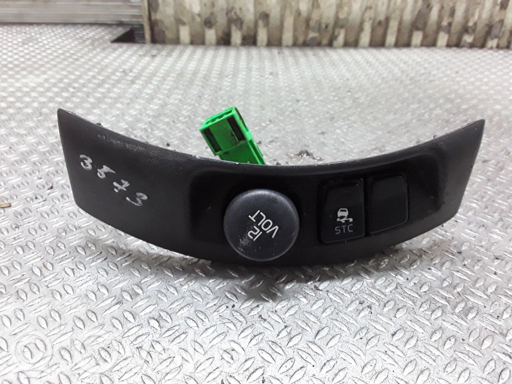 Volvo V50 Traction control (ASR) switch 