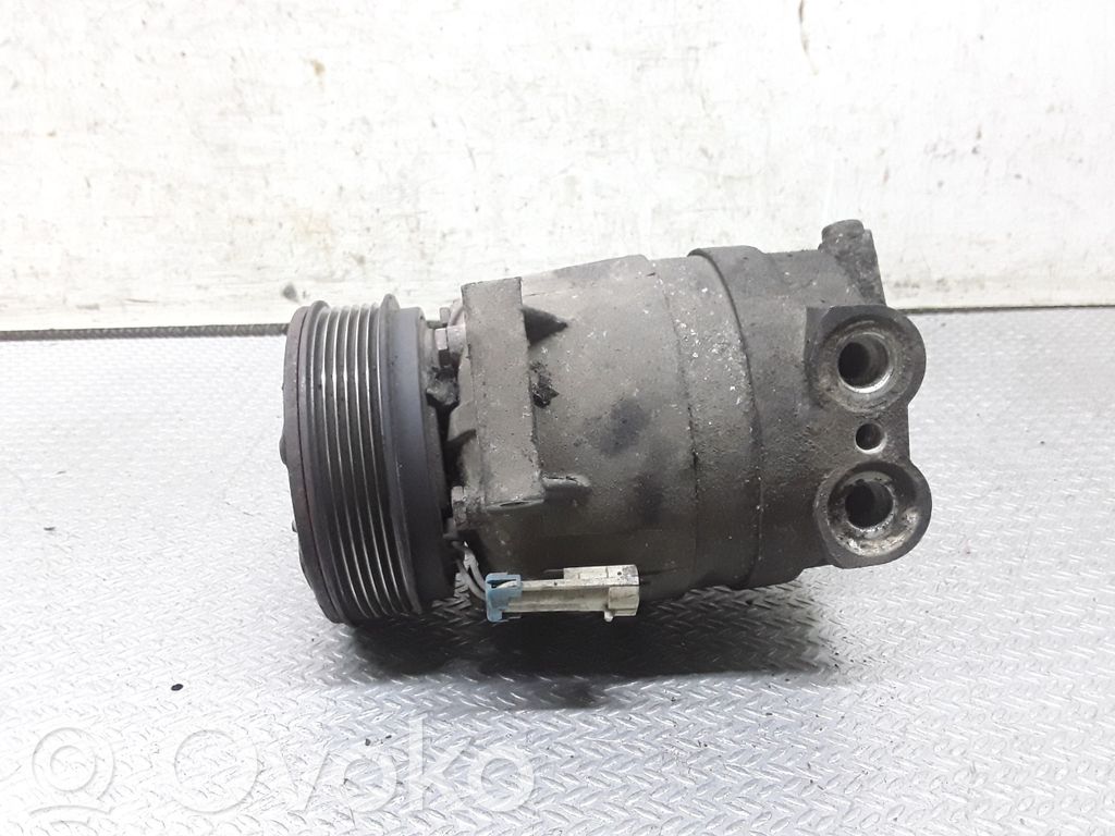Opel Vectra C Kompresor / Sprężarka klimatyzacji A/C 