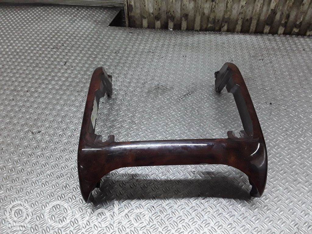 Muu keskikonsolin (tunnelimalli) elementti   3D0863323