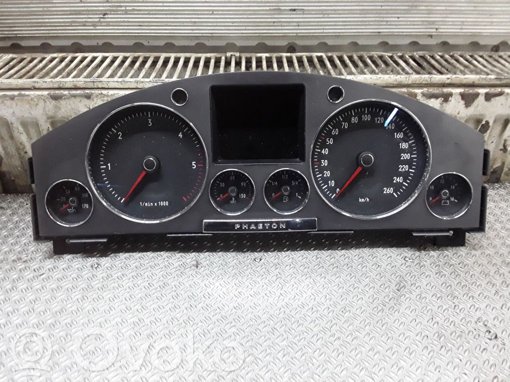 Volkswagen Phaeton Vitezometru (grup de instrumente) 